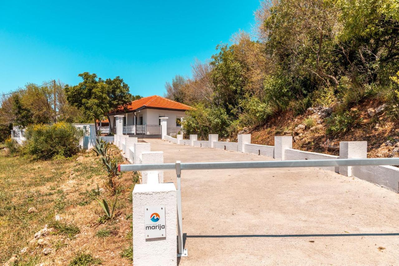 Holiday Home Marija Budva Kültér fotó